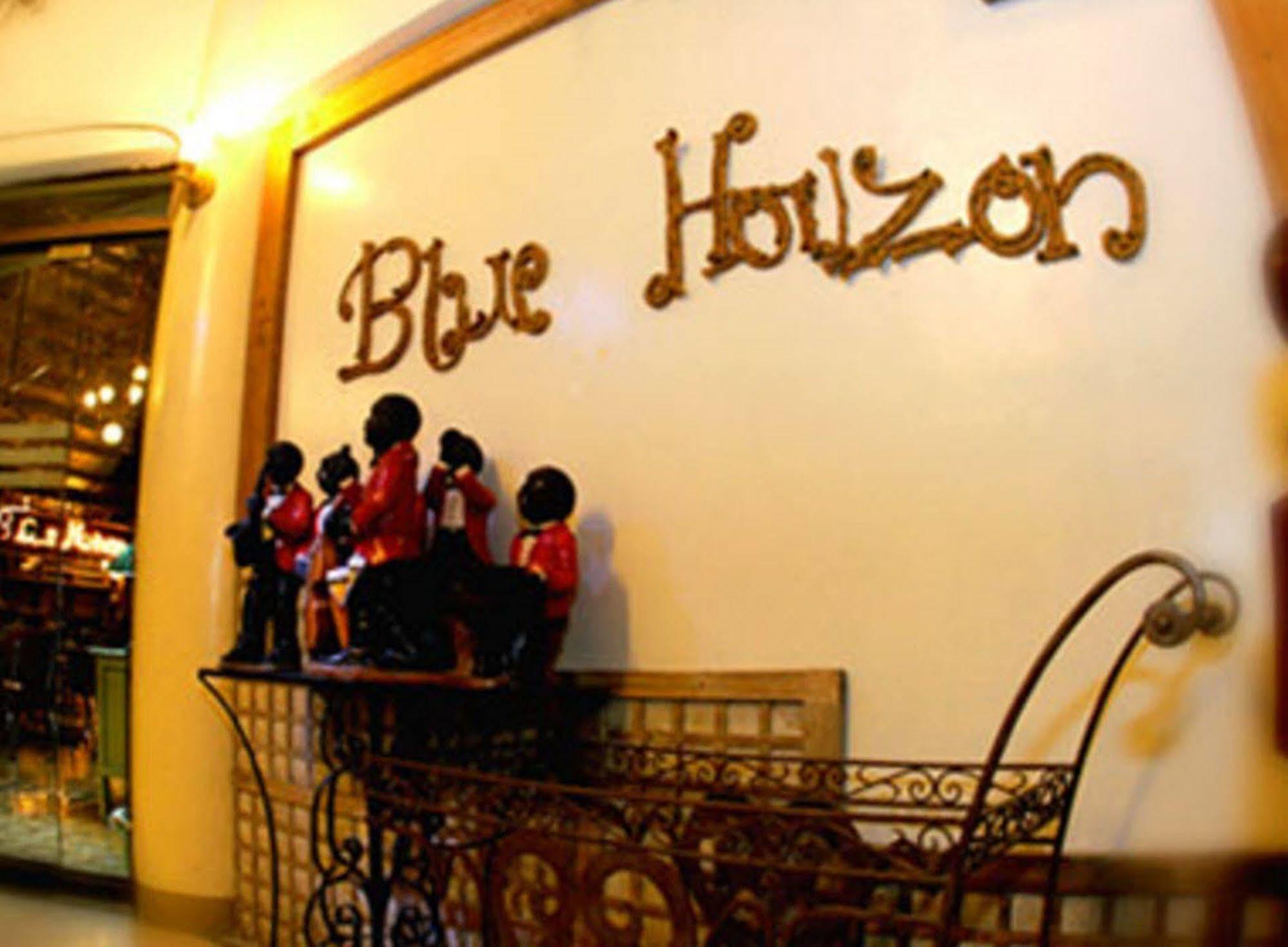 Crown Royale Hotel Balanga Extérieur photo